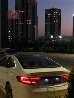 Hyundai Azera
